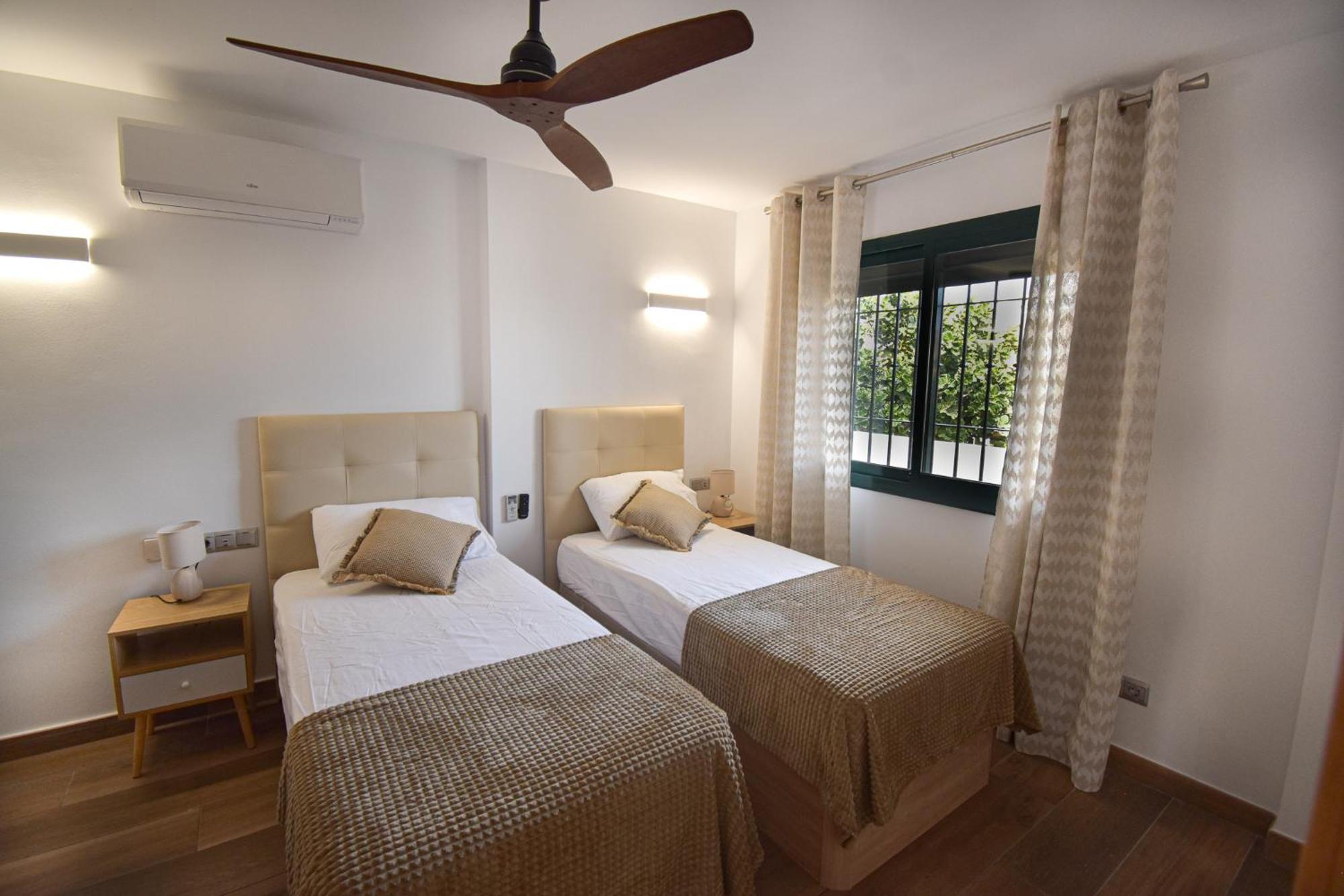 Urb Pueblo Del Parque, Luxury 2 Bedroom Apartment. Fantastic Central Location. Benalmadena Exterior photo