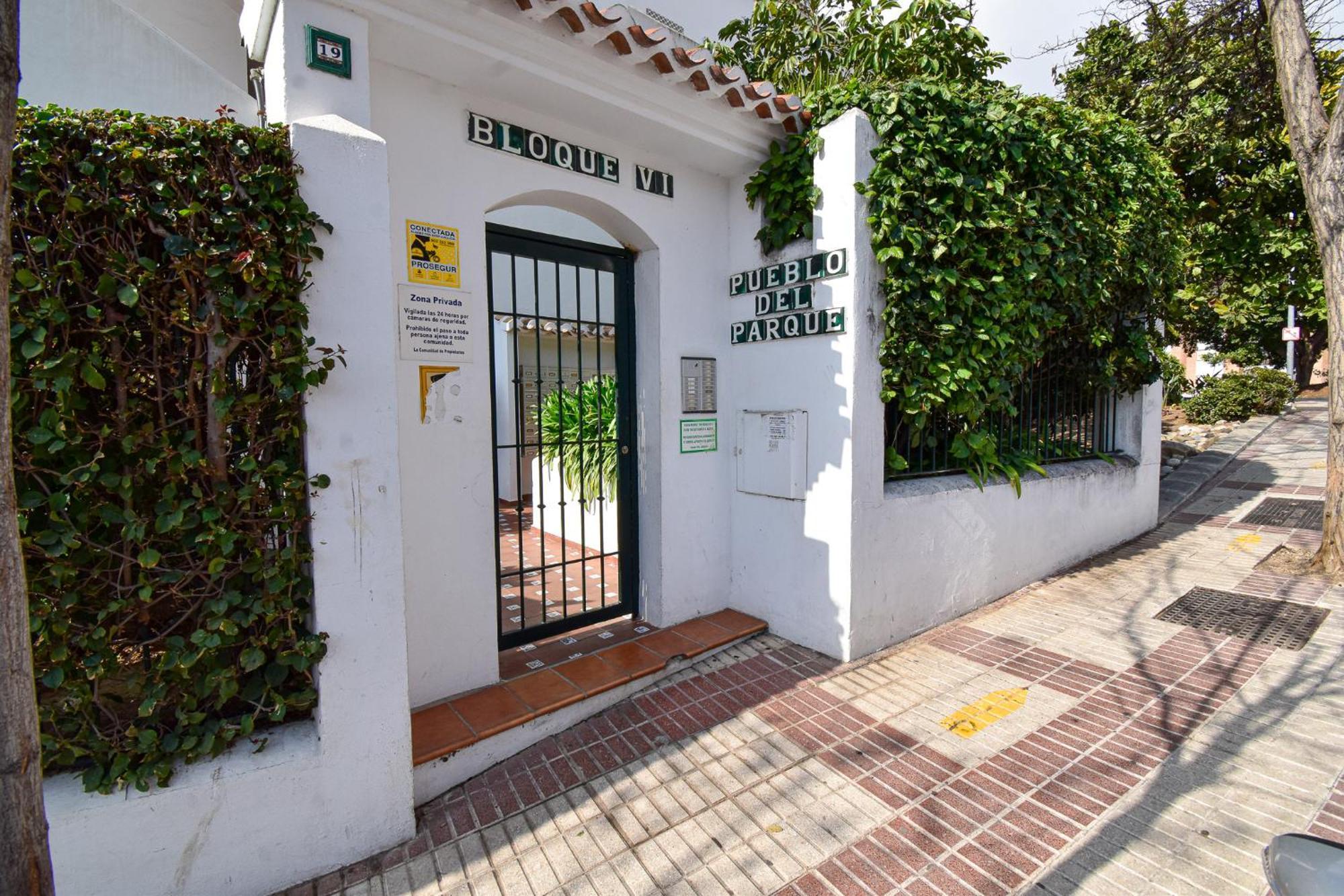 Urb Pueblo Del Parque, Luxury 2 Bedroom Apartment. Fantastic Central Location. Benalmadena Exterior photo